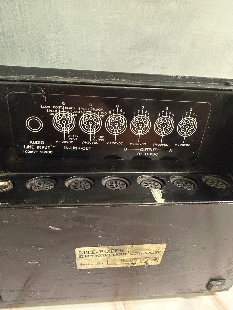 Lite-Puter C-801 Electronic Lite Controller with 8 Channels Untested