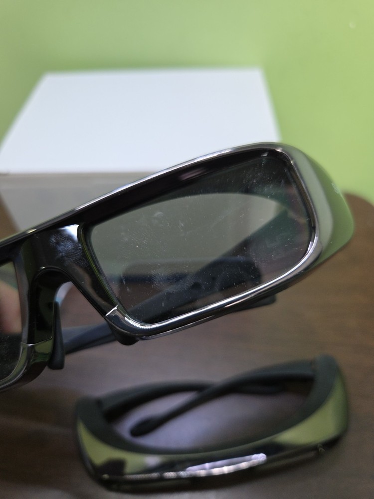 2 Sony TDG-BR100 3D Glasses Black Untested