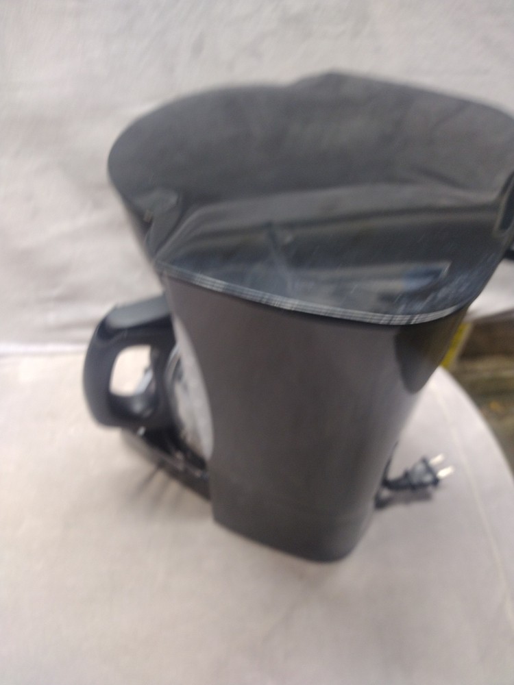 MR COFFEE 12 CUP PROGRAMMABLE COFFEE MAKER