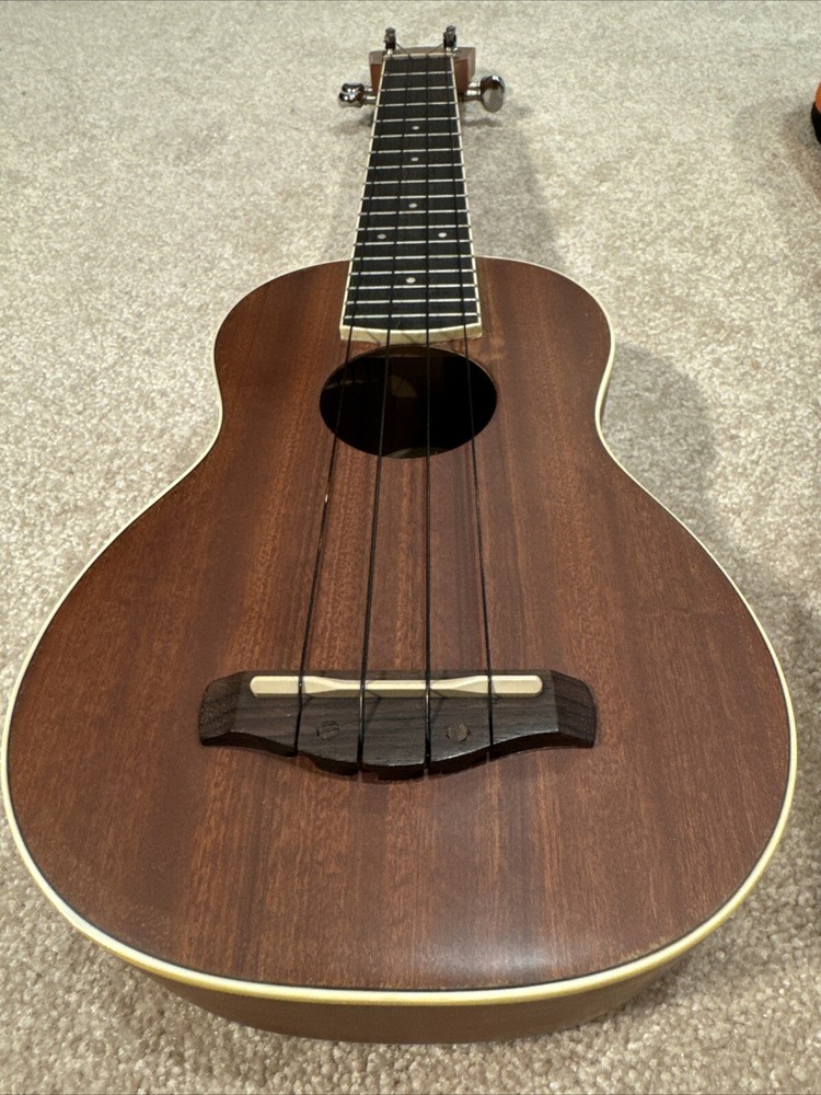 Ibanez IUKS5 Soprano Ukulele - Natural