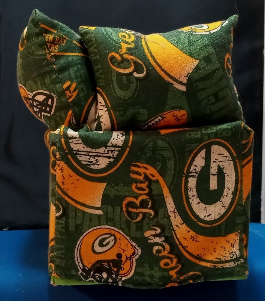 GREEN BAY PACKERS TISSUE BOX COVER SHAPED LIKE COUCH HANDMADE