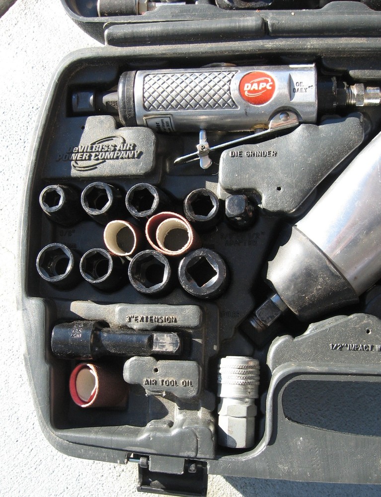 DeVilbiss DAPC Pneumatic Tool Kit ATK70, Impact, Grinder, Ratchet, Chisel,Duster