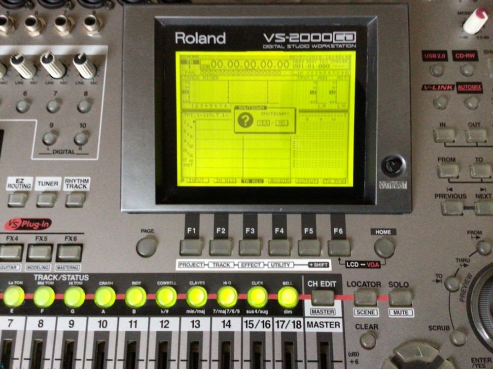 Roland VS-2000CD Digital Studio Workstation with FX Card