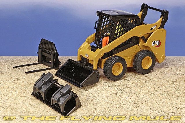 Diecast Masters 1:32 272D3 Skid Steer Loader