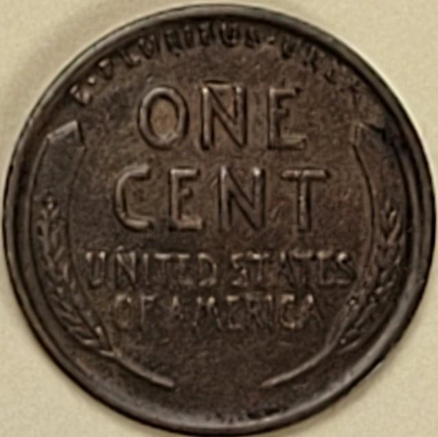 1919 Lincoln Wheat Cent - Better than average condition