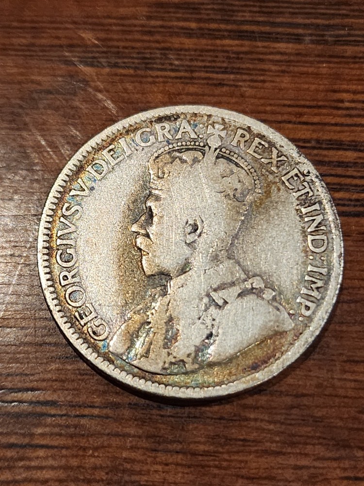 1918 Canada 25 Cents Silver Coin