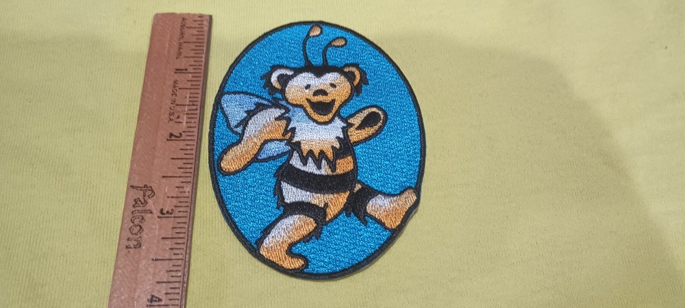 Grateful Dead Dancing Bear BEE 3.75 x 2.75 Inch Iron On Patch