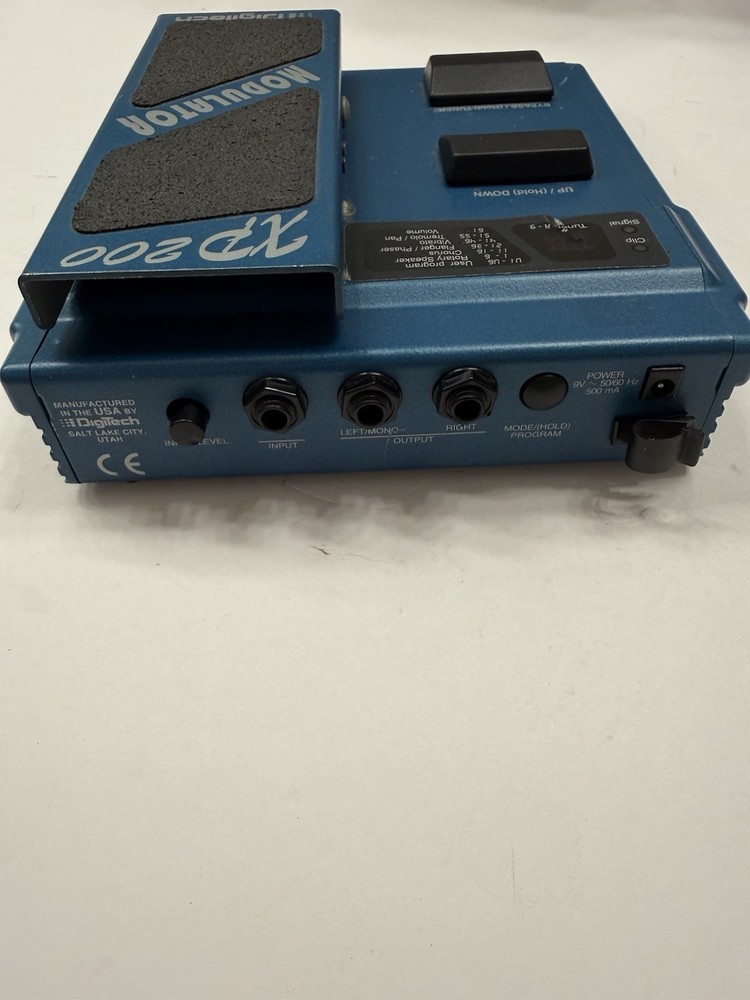 Digitech XP200 Modulator Modulation Vintage Guitar Effect Processor Pedal + PSU