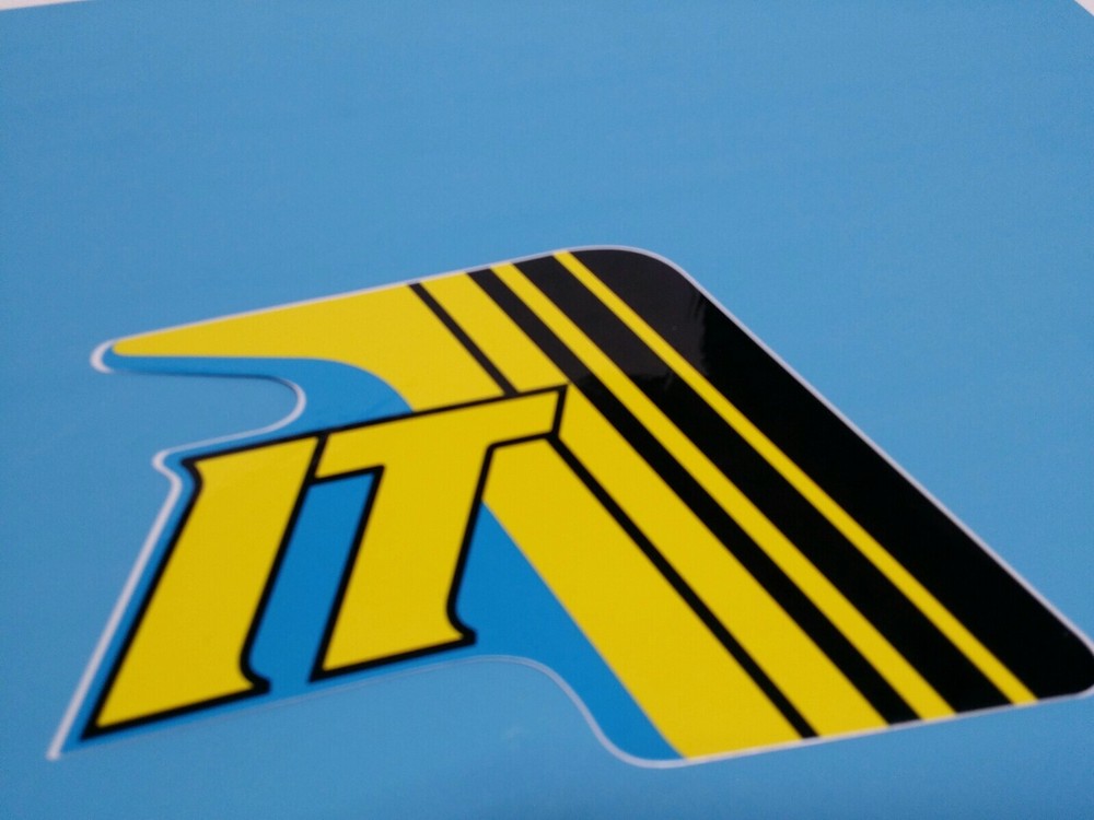 YAMAHA IT465 1982 DECAL GRAPHIC SET(#Y40)