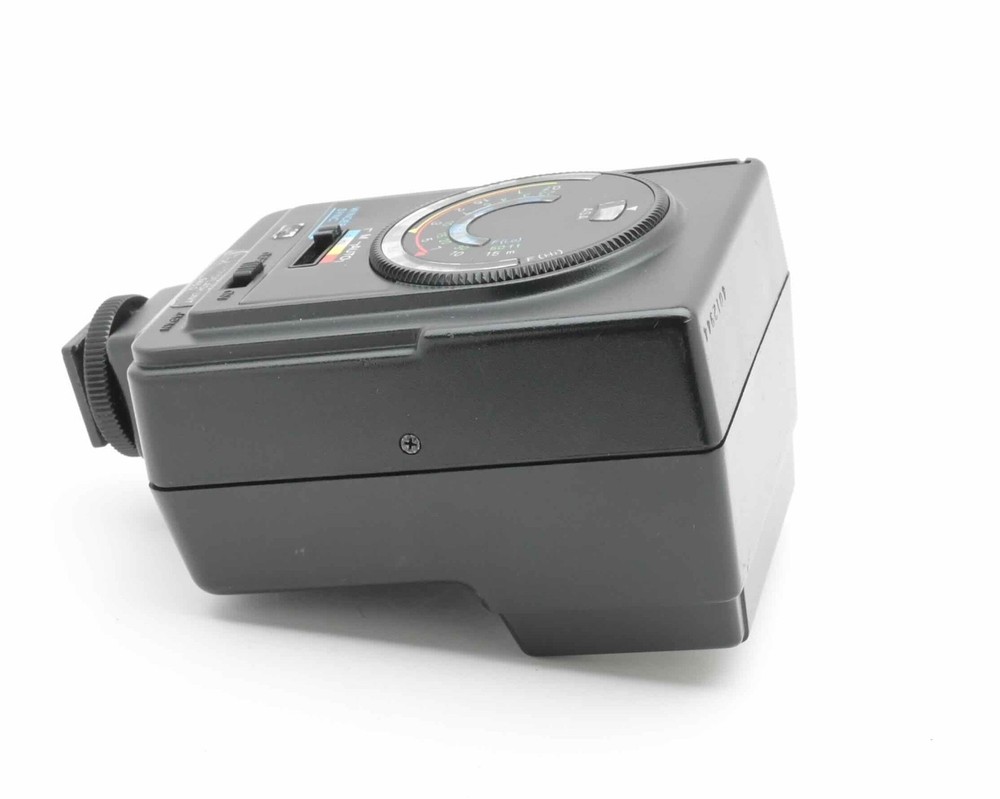 Minolta Auto 200X Flash with Case (#20375)