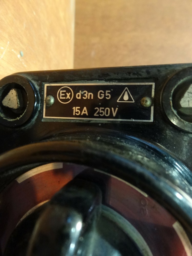 SK ex switch circuit breaker 15A