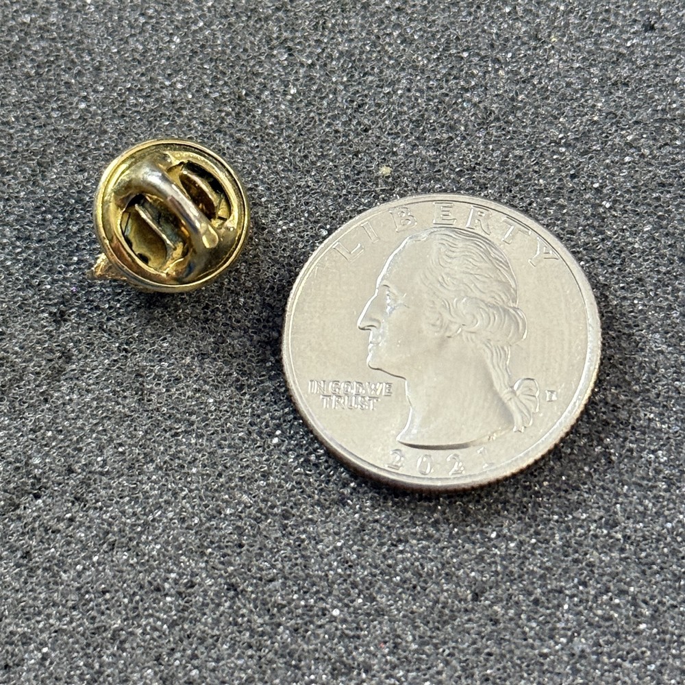 Small Gold Tone Mouse Pin Pinback #48254