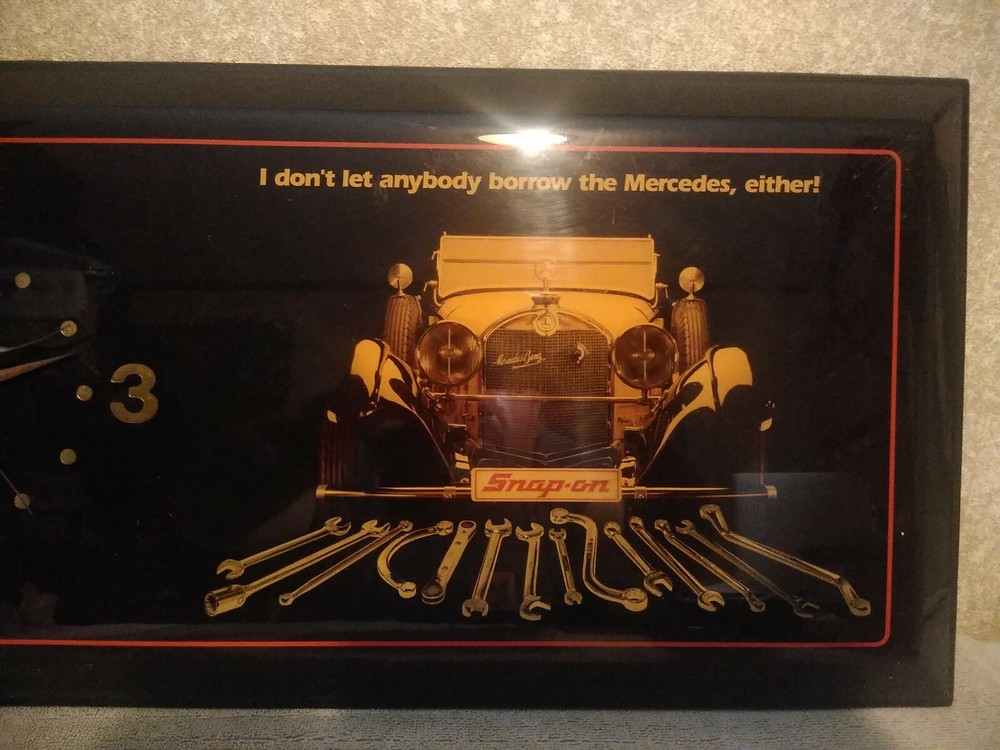 Snap-On Black Lacquer Plaque Clock - Mercedes