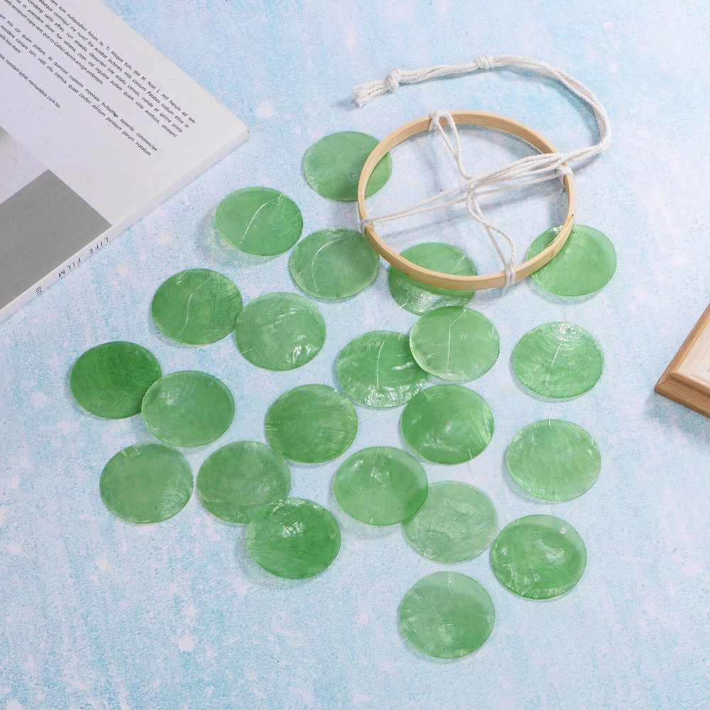 Shell Wind Chime for Outside, Hanging Sea Glass Shell Wind Chime [Green]