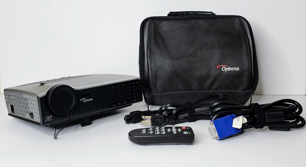 Optoma EP7150 DLP Projector w/ Remote Case Cables Tested Working