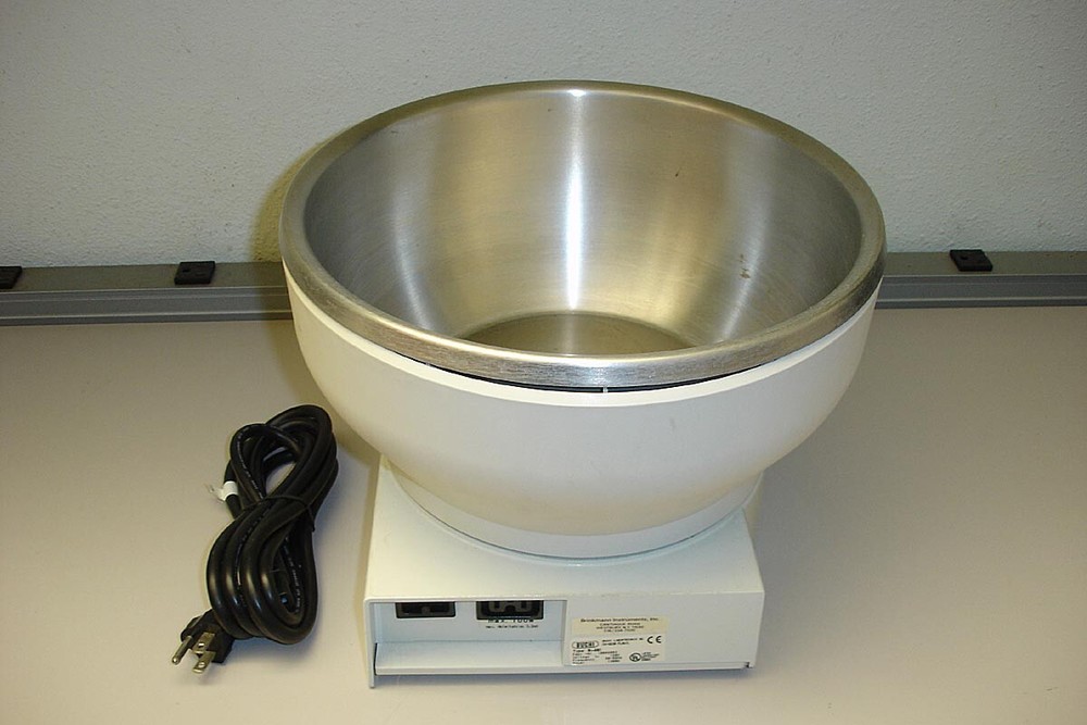 Buchi B-481 WaterBath - 120v 1300 watts - Excellent Condition