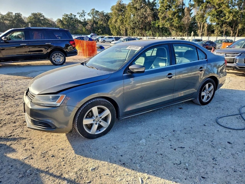 JETTA     2013 Glove Box 4951892