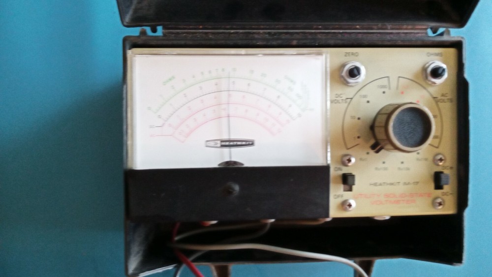 Vintage Heathkit Utility Solid State Voltmeter Model IM-17