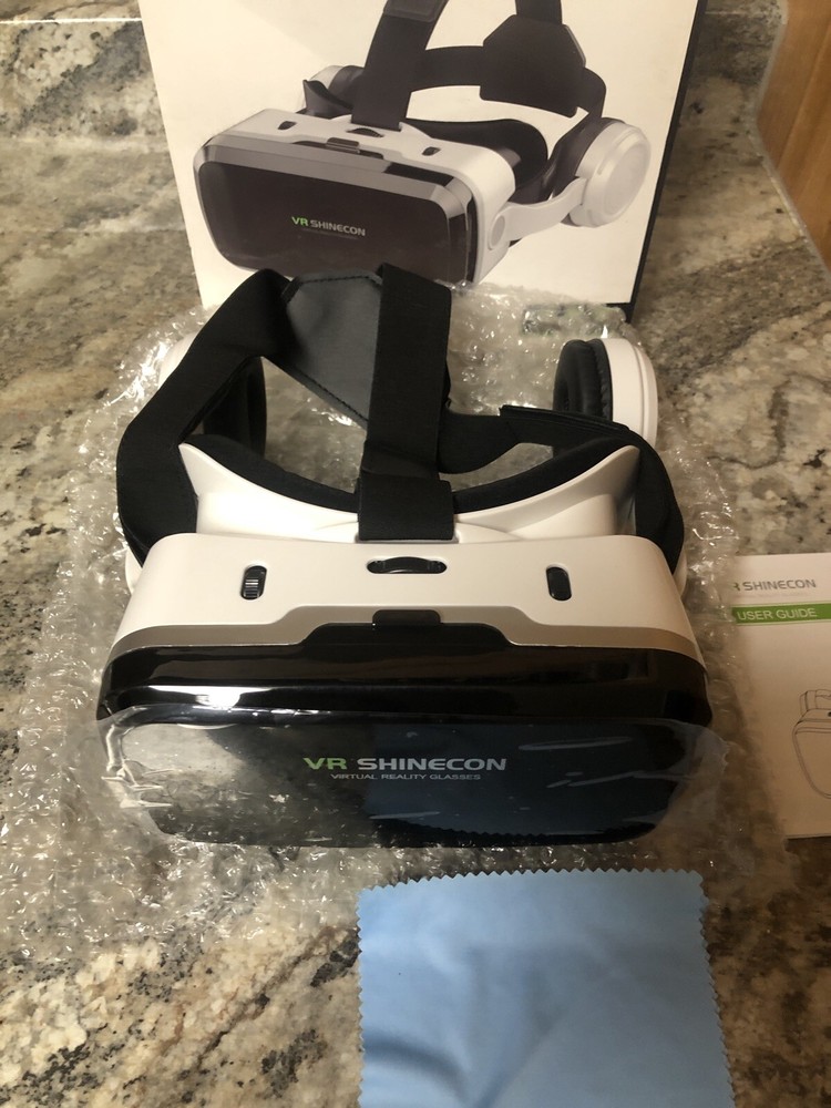 Open Box VR Shinecon Virtual Reality Glasses White Black