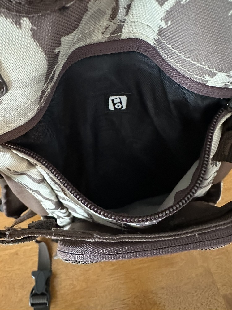 Ogio Hydration Backpack 2 Liters 70 Oz