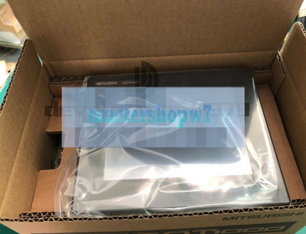 One New Mitsubishi touch screen GT1450-QLBD