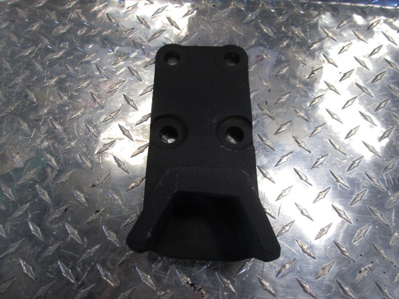 Mercedes Engine Mount 01-29239-000 (548-10385)