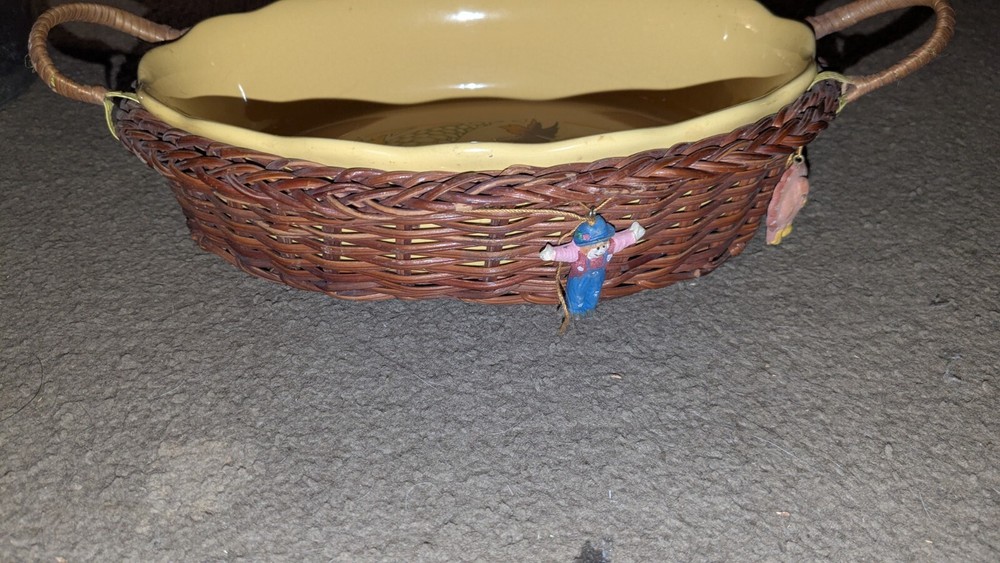 Spinnaker Fall Bakeware Set 2pc Nice Condition