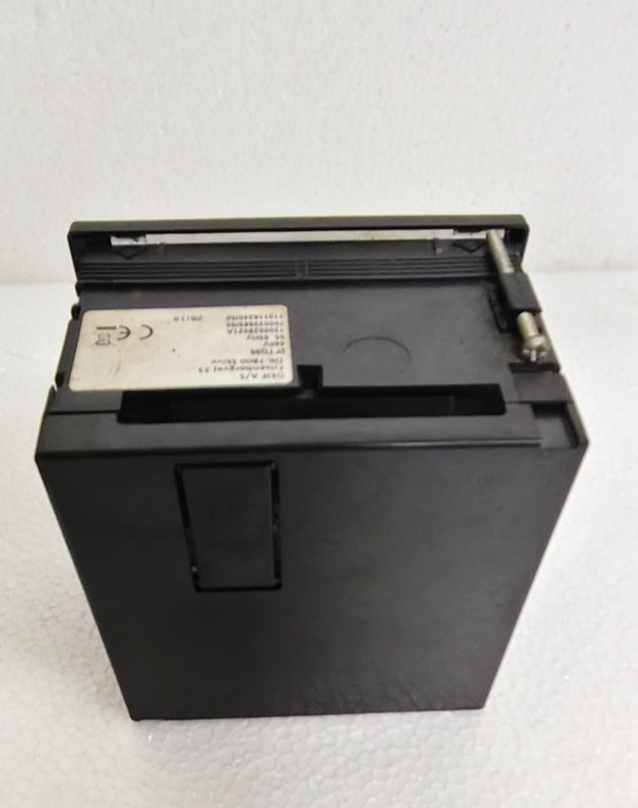 DEIF 2FTQ96 Double Frequency Meter 440V 55-65Hz Analog Panel Meter