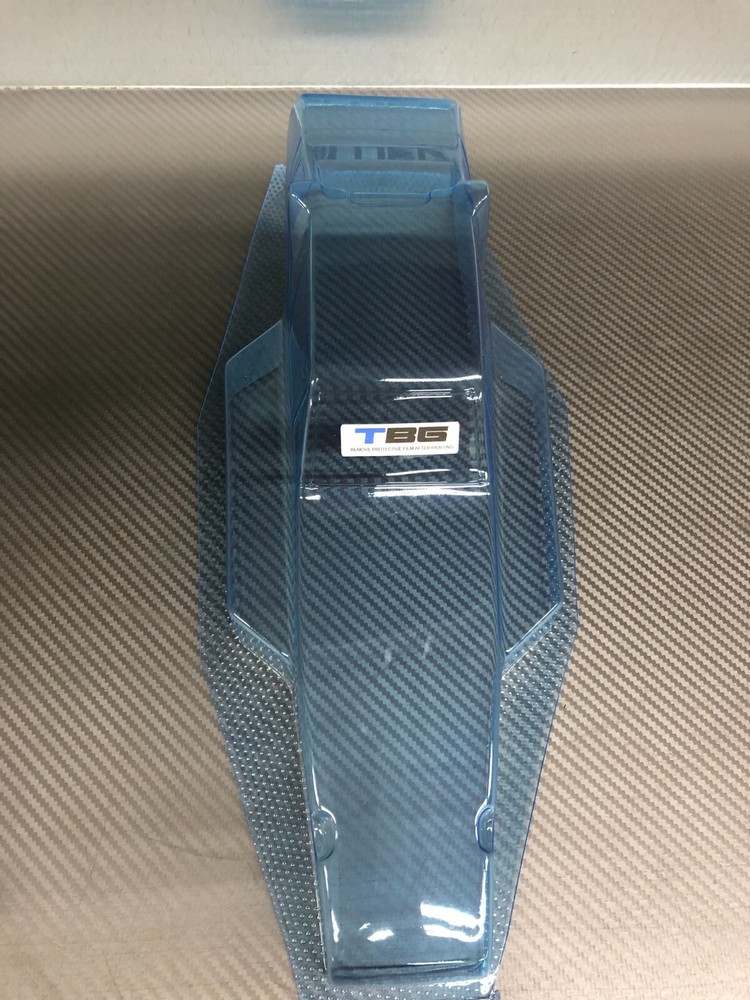RC10 PROTECH CD8321 BODY TEAM ASSOCIATED
