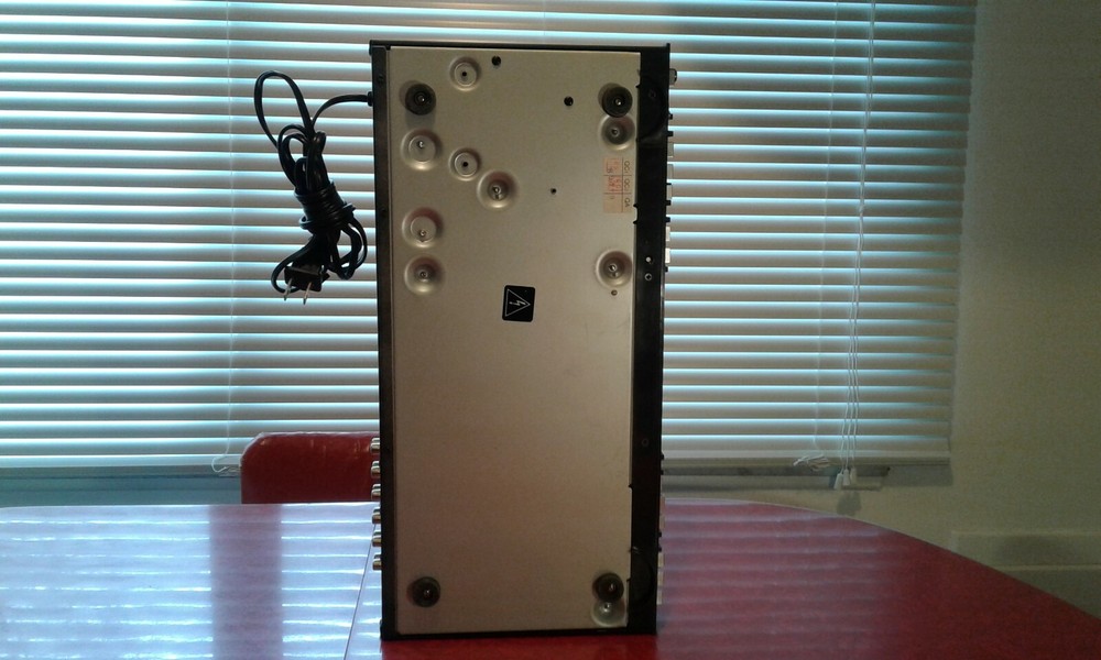 ADC SOUND SHAPER SS-310 STEREO FREQUENCY EQUALIZER . Beautiful