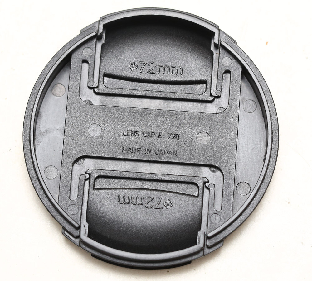 Lens caps, 2x 72mm for Canon
