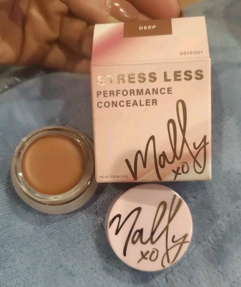 MALLY XO ~ STRESS LESS PERFORMANCE CONCEALER ~ DEEP ~ 0.14 OZ