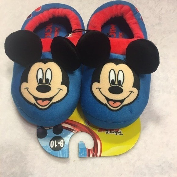 New Mickey Mouse Slippers 11/12 non slip bottom