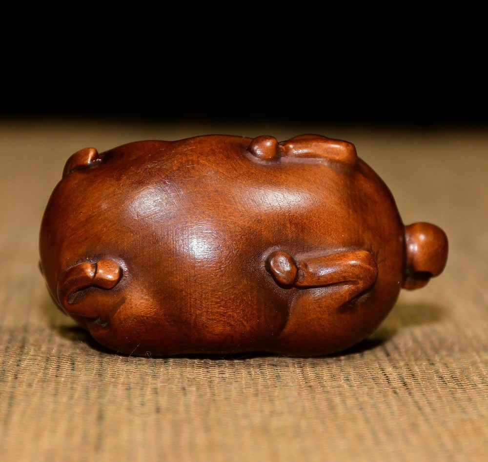 Treasured Small Leaf Boxwood Tang Horse Handle