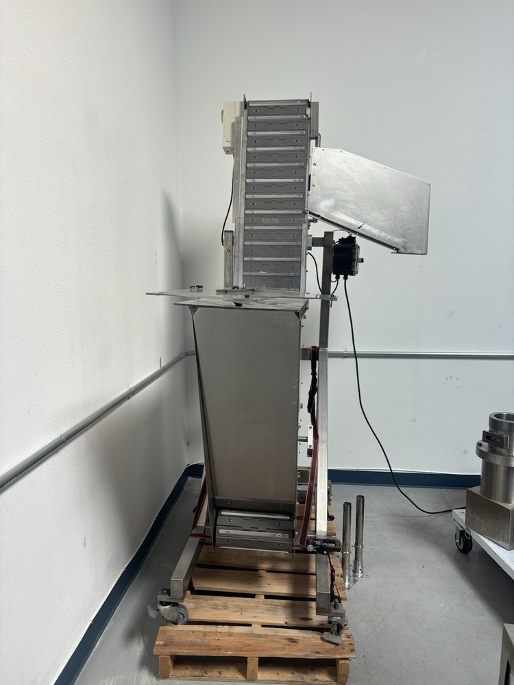 Accutek Automatic cap elevator
