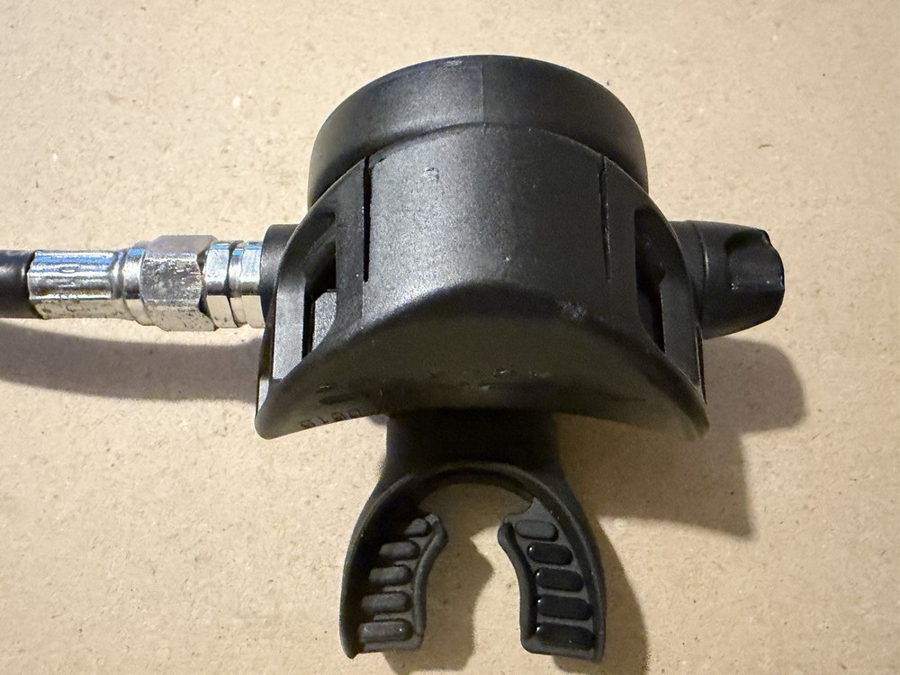 Atomic Aquatics B1 First & Second Stage (Swivel)(Titanium 2nd)(Din) READ!