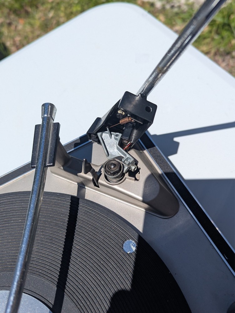 Vintage Philco C-300 Turntable - UNTESTED - As-Is