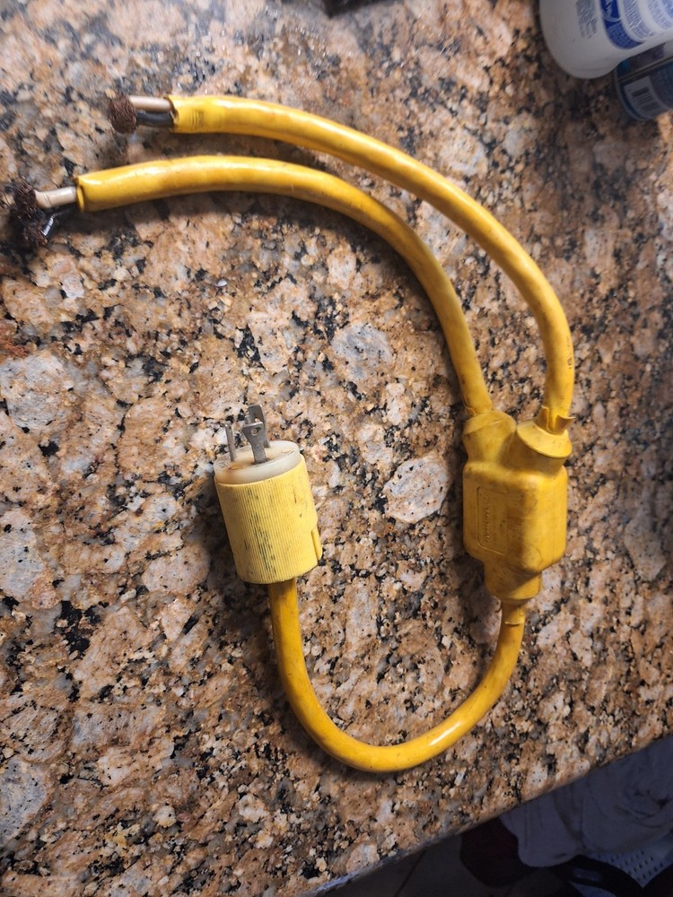 220 Extension Cord Splitter