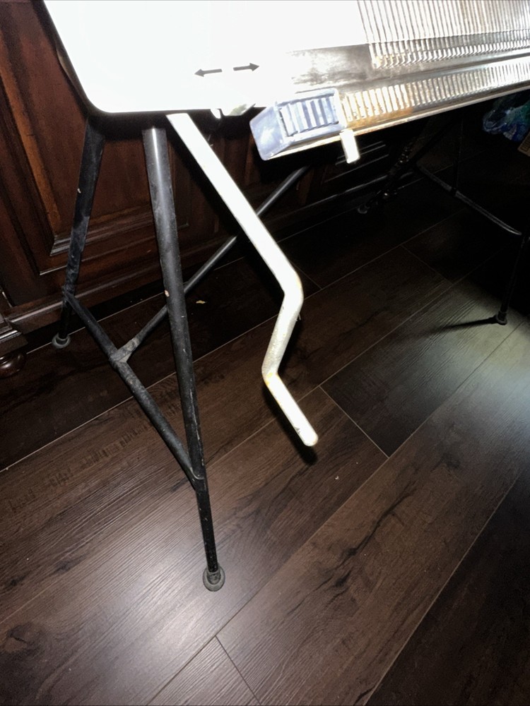 Passap Duomatic 80 Knitting Machine - READ