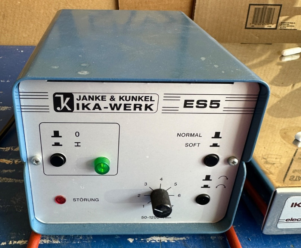 Ikamag EOA 9 Multipoint Stirrer W/ Ika-Werk ES5 Controller