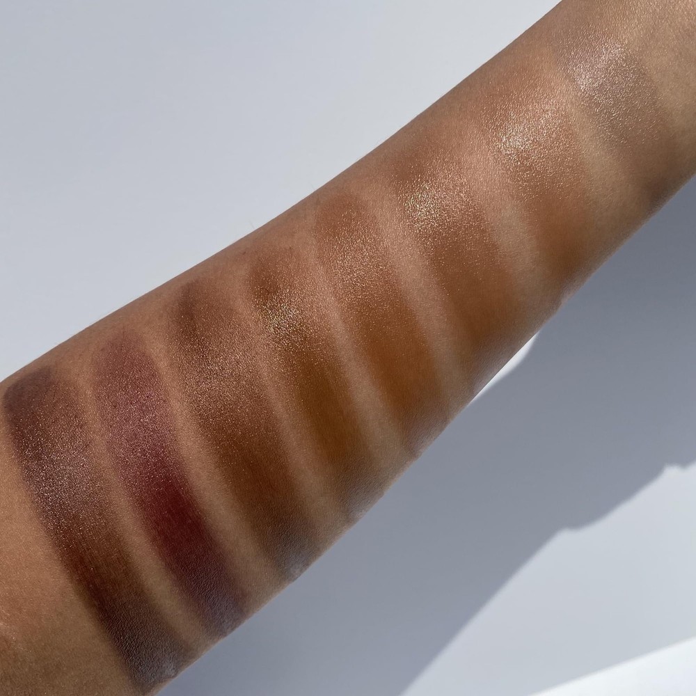 e.l.f. Putty Bronzer, Creamy & Highly Pigmented Formula, Creates a...