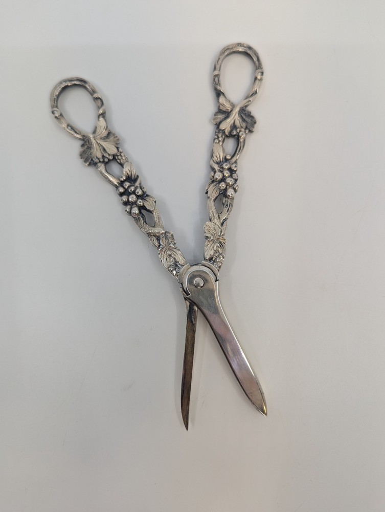 Vintage Solid Silver Grape Vine Grape Scissors Shears