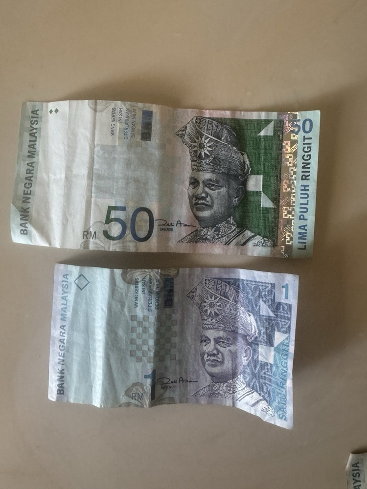 MALAYSIA 50 & 1 Ringgit 2000s Scarce Circulated