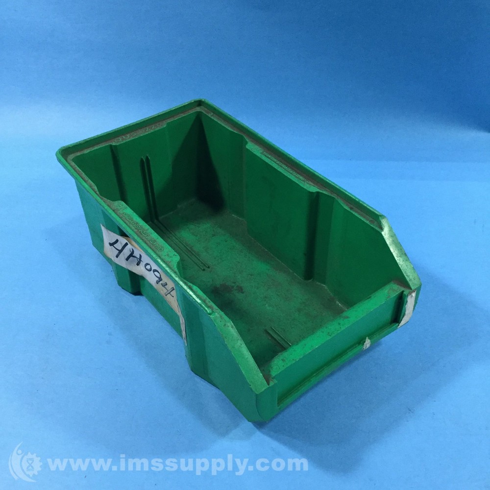 Quantum Storage Systems QUS220 Green Ultra Stack and Hang Bin USIP