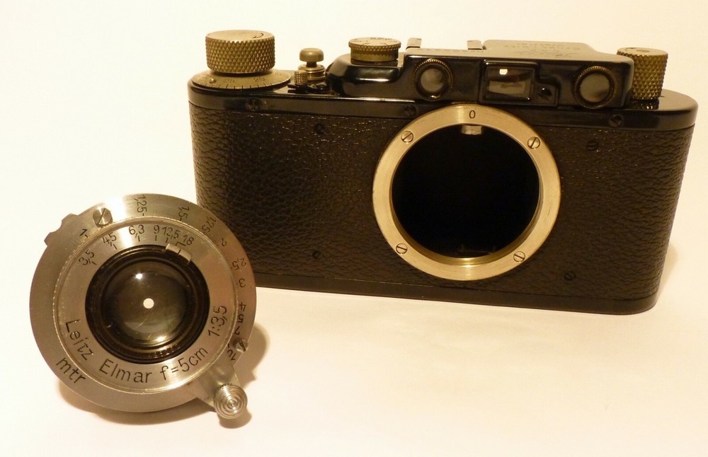 Leica II 35mm Camera 50mm Elmar Lens