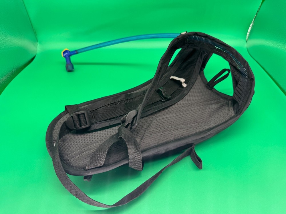 CamelBak Hydrobak Hydration Pack Backpack Water 50oz Outdoor Hiking w/Bladder