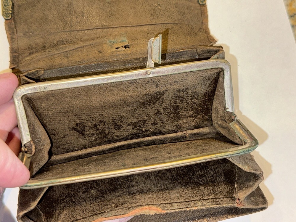 Antique Leather Fly & Leader Wallet