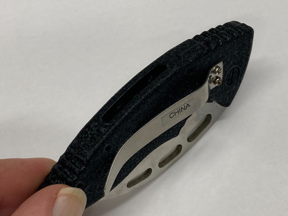 Folding Knife w/Combo Curved Blade C-035