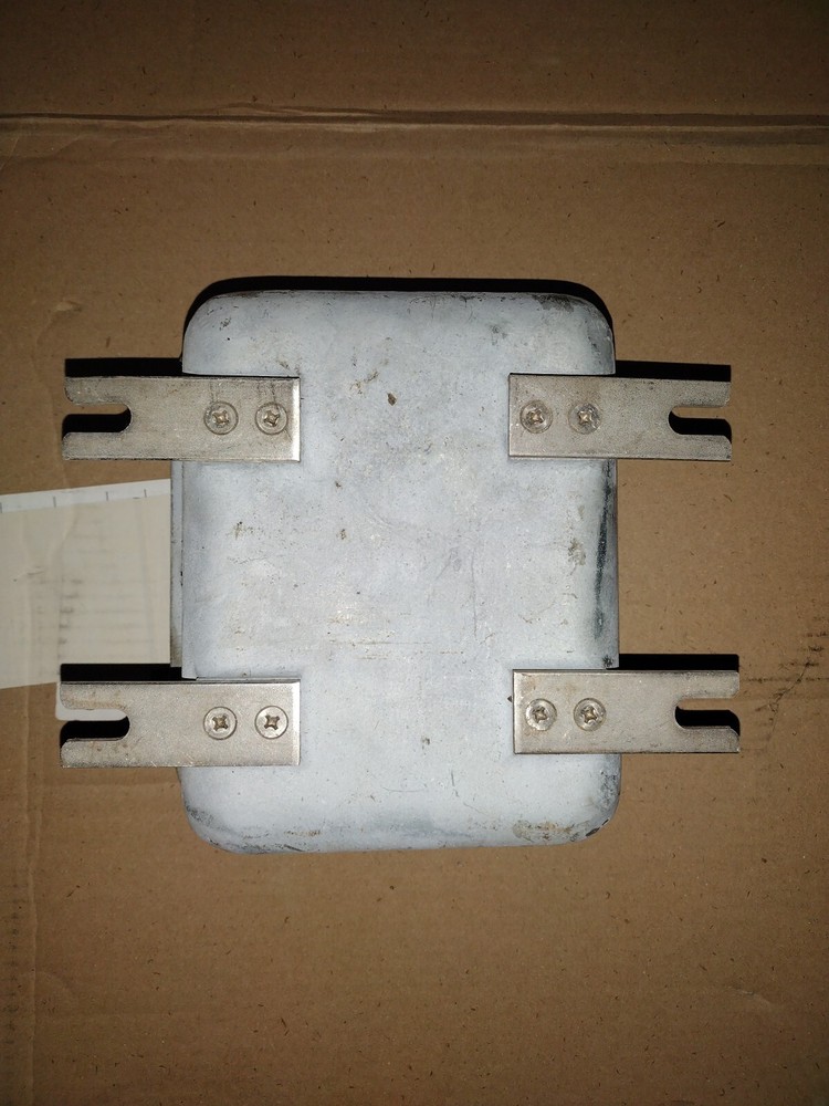 OZ-Gedney Y/E-080604 Cast Iron Junction Box