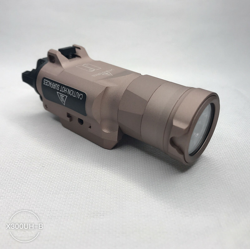 X300UH-B Tactical Flashlight 1000 Lumens LED White Light